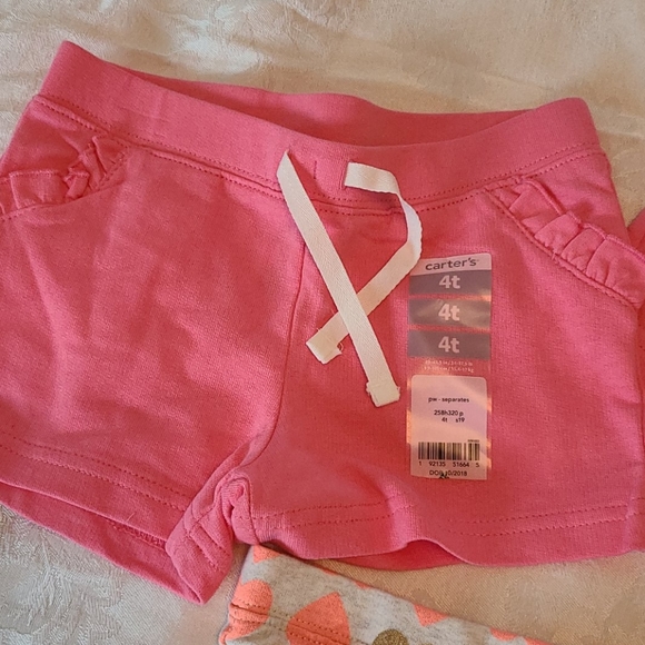 Pink shorts - Picture 3 of 4